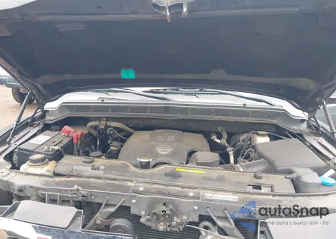 2010 Nissan Armada Platinum z USA, uszkodzony, nr VIN 5N1BA0NF5AN618241